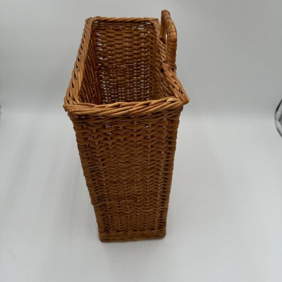VTG Splint Wood Hand Crafted Wall Basket Organizer Magazine Mail French Country - Picture 6 of 16